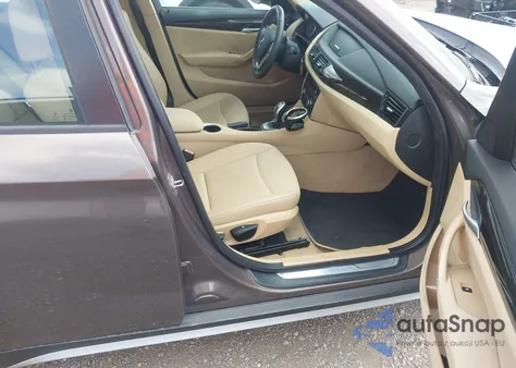 2014 BMW X1 Sdrive28I z USA, uszkodzony, nr VIN WBAVM1C51EVW55735